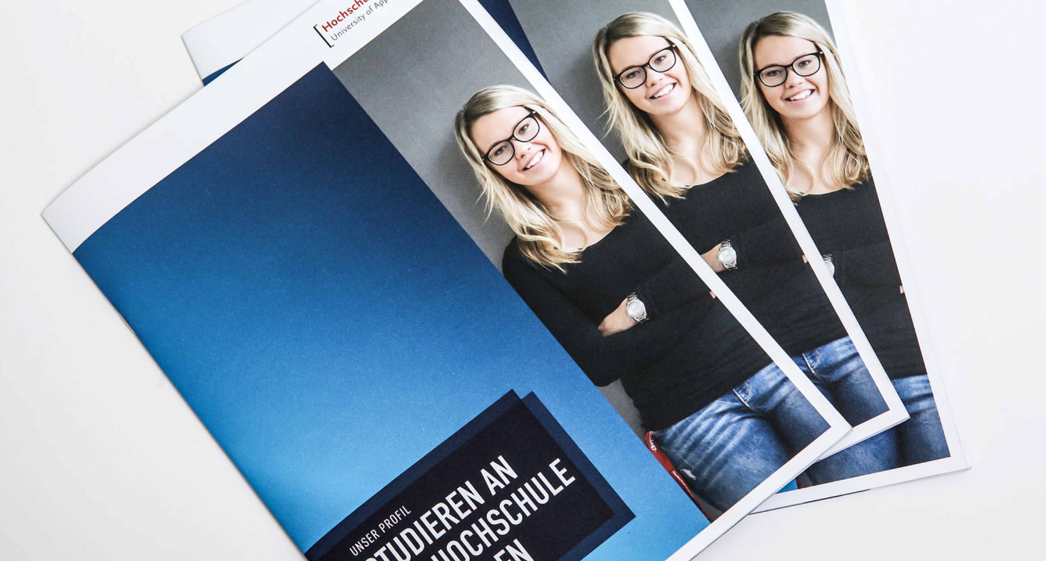 Hochschule Esslingen Imagebroschüre Cover Design